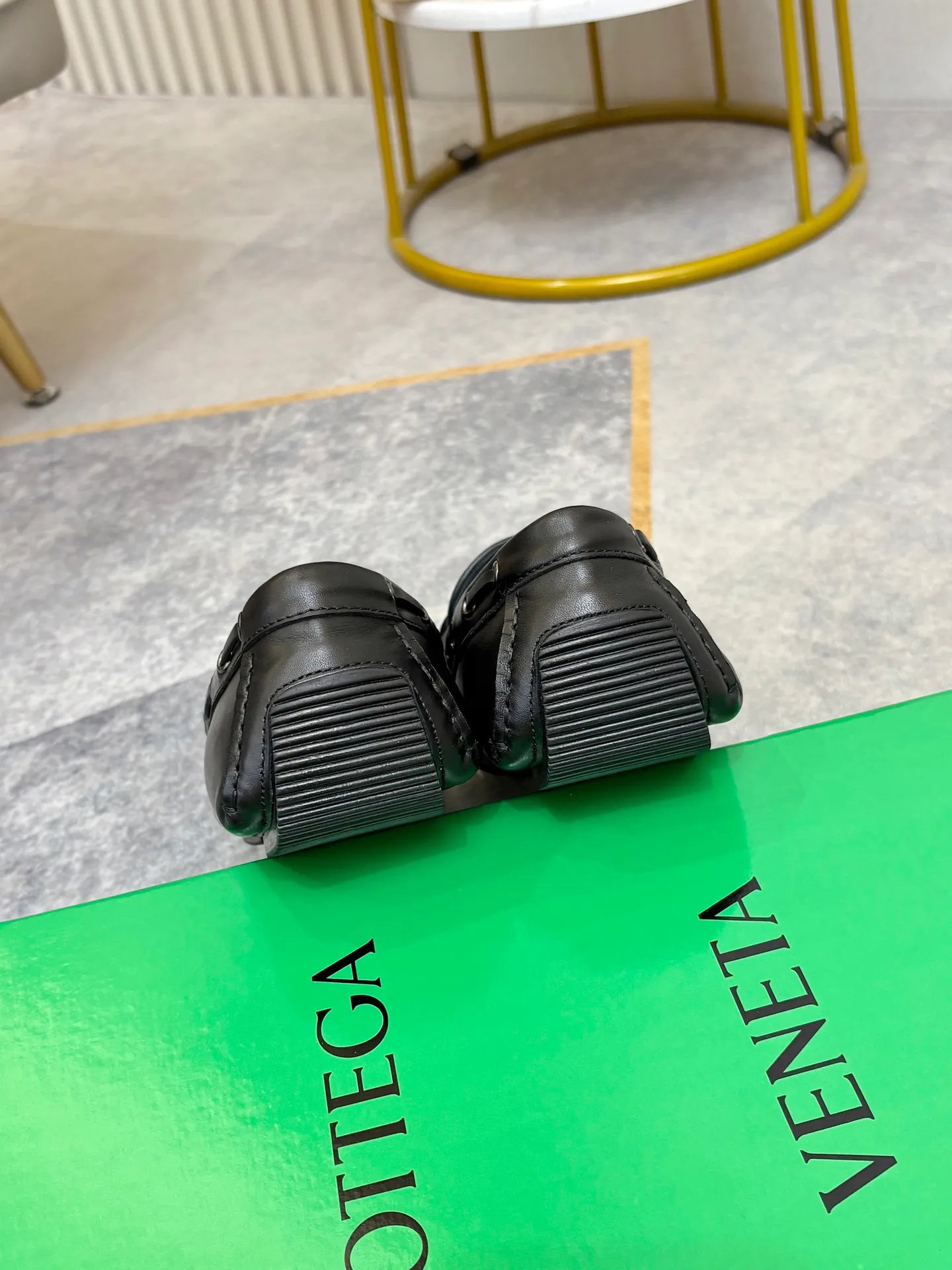 P420💰 (Niu Li + Niu Pad) [BV] The latest hot style‼ ️Casual men's shoes, uppers imported first-layer cowhide ➕Full imported cowhide lining✔️Exquisite workmanship, excellent foot feel, special rubber soles✔️, cool and fashionable, the latest fashion, fashionable outsole, hurry up.  Code number: 38-44 (can be customized to 37.45, non-refundable)
